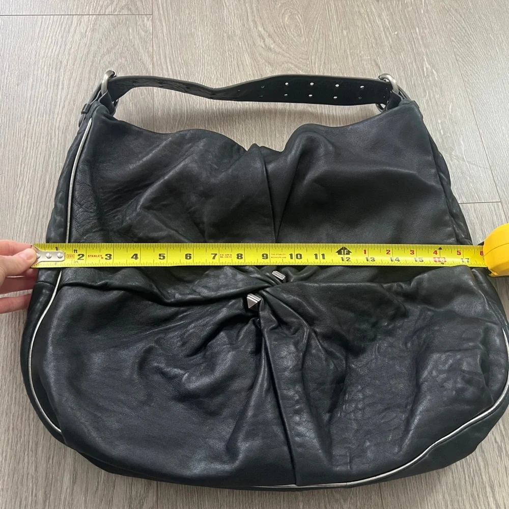 Black Leather Women's Bag - Picture 9 of 10